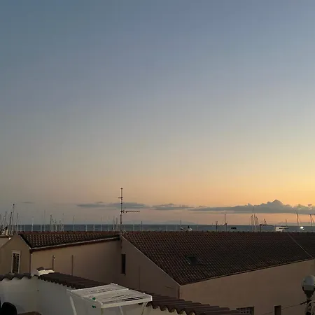 Moncici House Penzion 3*